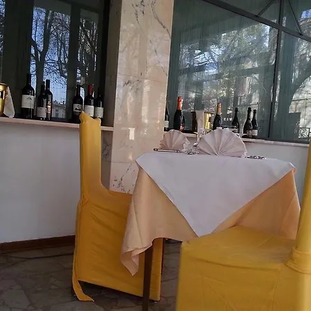 Otel Grand Bolognese Salsomaggiore Terme